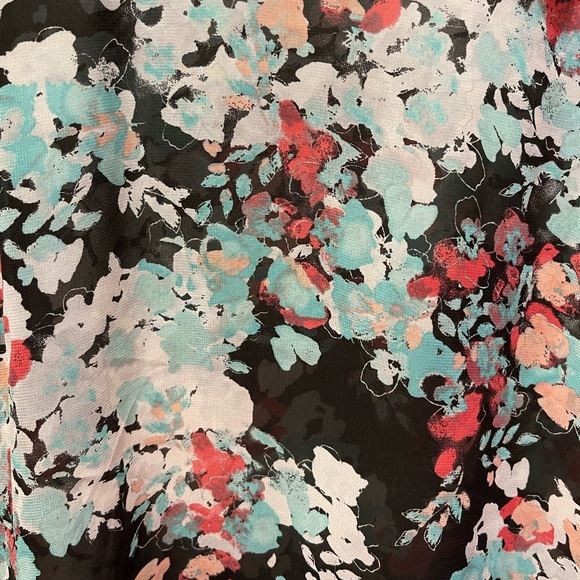 Long Sleeve Blouse - Picture 4 of 5